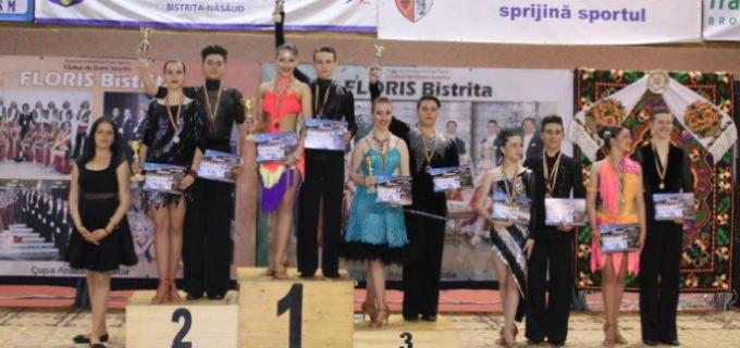 Medalii de aur și argint pentru dansatorii turdeni la Campionatul Național de Formații și a Cupei Floris