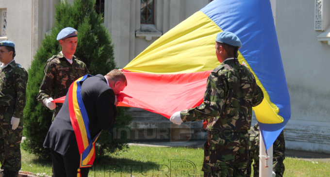 Foto/VIDEO: Ziua Drapelului Național al României la Câmpia Turzii