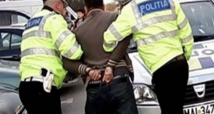 Tânăr din Câmpia Turzii, cercetat de polițiști după ce a înșelat un vârstnic prin metoda `jgheabul`