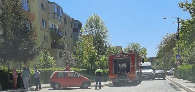 ISU Cluj: Incendiu la un apartament pe strada Plopilor, Turda