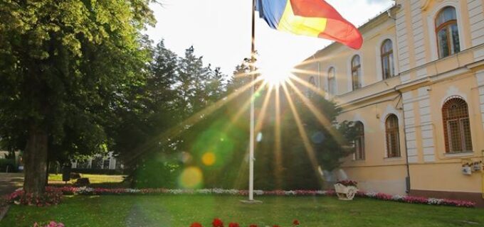 Programul ceremonialului militar – religios. Ziua Drapelului Naţional al României.
