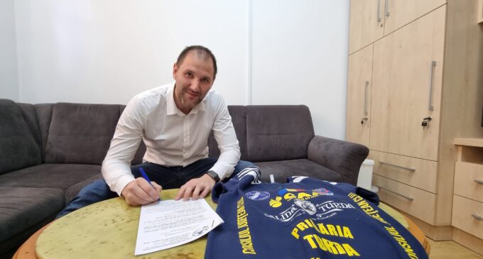 Mihai Popescu este noul jucător al AHC Potaissa Turda! Se întoarce în România după 7 sezoane în Franța!