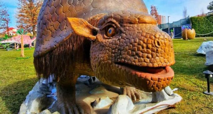 Expoziție interactivă de dinozauri în Iulius Parc. Clujenii se vor putea bucura de experiențe de neuitat
